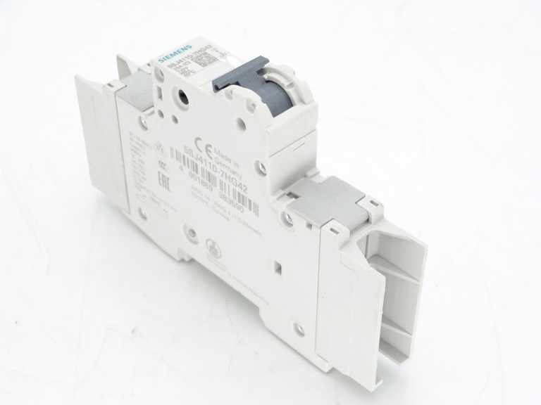SIEMENS 5SJ4110-7HG42 CIRCUIT BREAKER