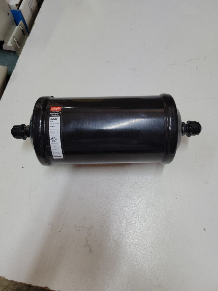 New Old Stock! Danfoss Filter Drier Eliminator 3/8 Male Flare 023Z0175