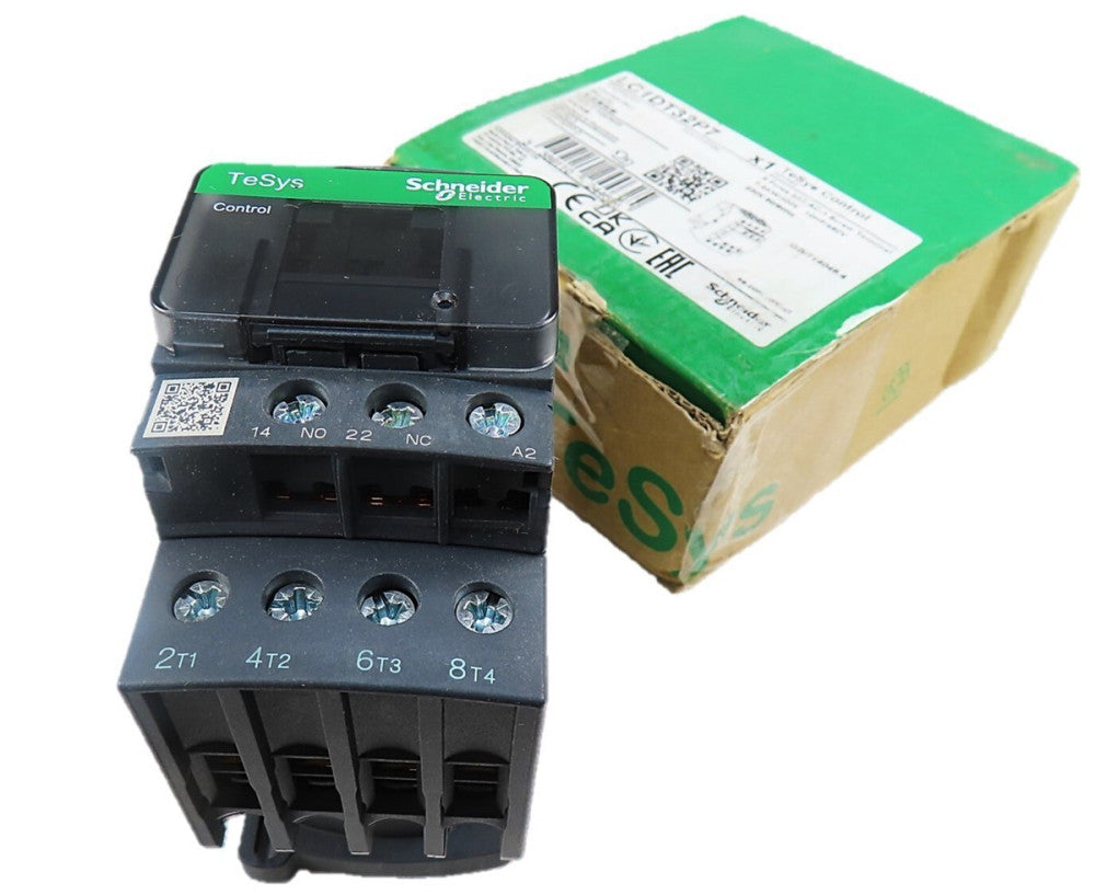 Schneider Electric LC1DT32P7 Coil 230VAC 7.5kW 4 Pole 32A Contactor NEW IN BOX