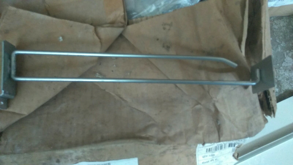 (1 BOX OF 100) NEW PEGHOOK SLATWALL 10IN 100045695