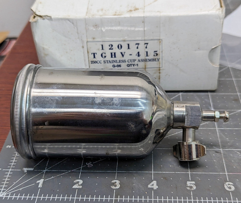 Binks DeVilbiss 8.5oz / 250cc Stainless Gravity Cup SB-2-192, TGHV-415 [B4B1]