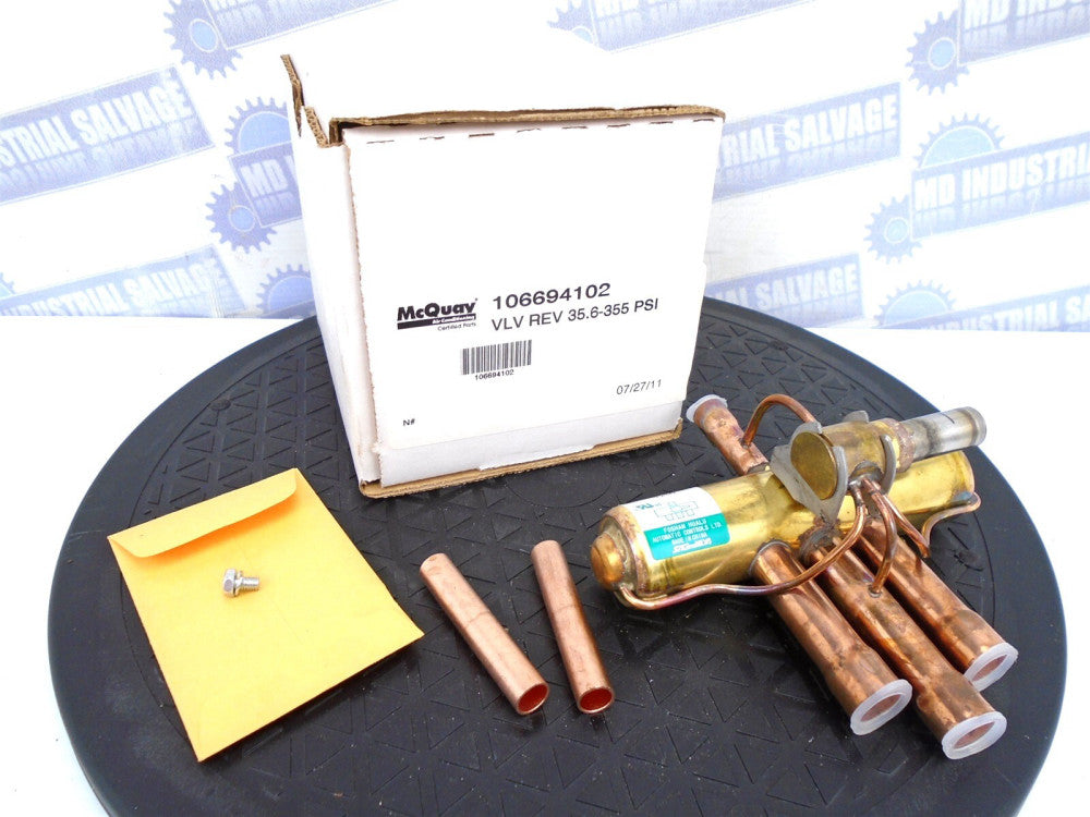OEM McQuay - 106694102 - REVERSING VALVE - 35.6-355 PSI 2 TON R22/R410A - (NEW)