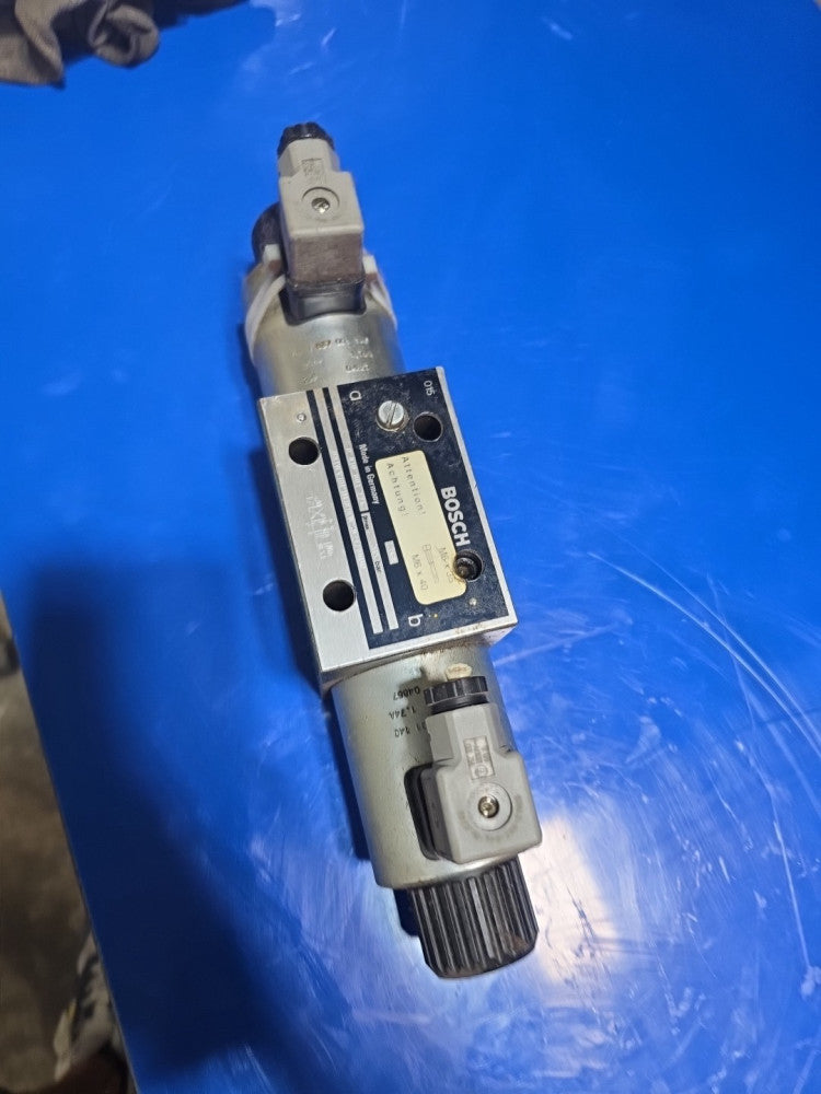 BOSCH Valve 0 810 001 776 Used