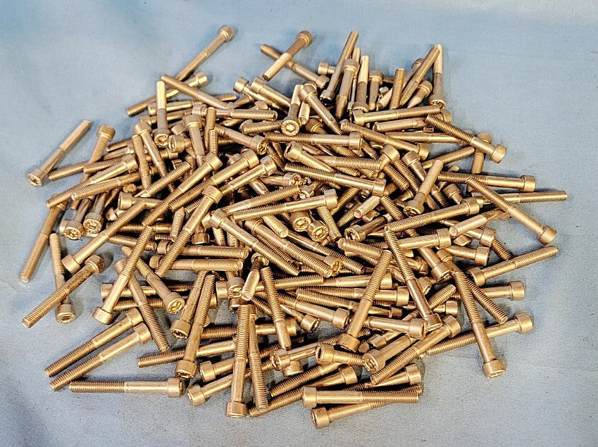 SOCKET HEAD CAP SCREW M5-0.8 X 40MM STAINLESS STEEL (LOT OF 185)
