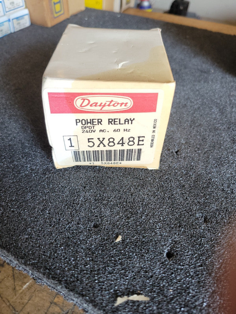 New Old Stock! Dayton 5X848E, 240V, 30A, 2HP, 50/60Hz, DPDT Power Relay