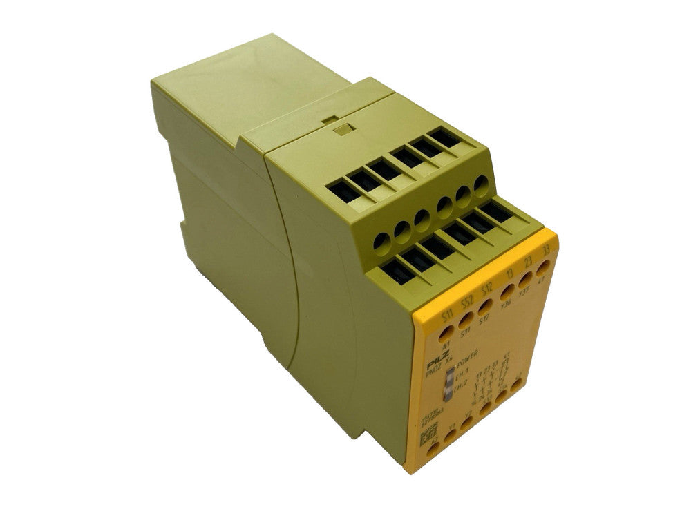 Pilz PN0Z X4 24VDC 3n/o 1n/c Standalone Safety Relay 1 or 2 Channel 774730