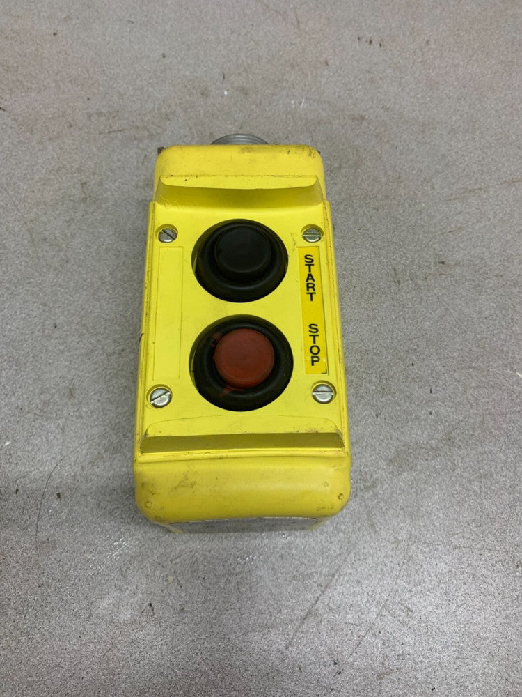 USED HUBBELL START STOP PUSHBUTTON STATION 2020 PBP