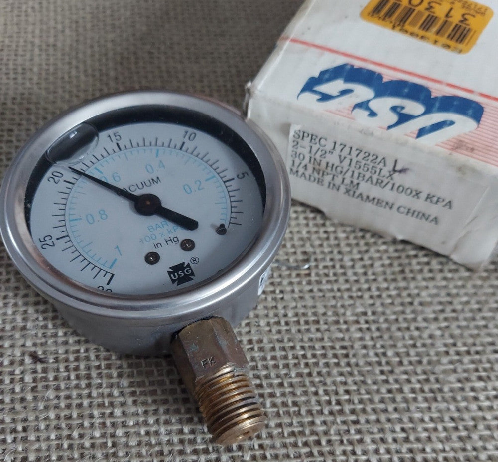 USG Ametek 17122AL Vacuum Gauge  2-1/2" V1555LX. 1/4 NPT. 30 IN HG/1BAR/100X KPA