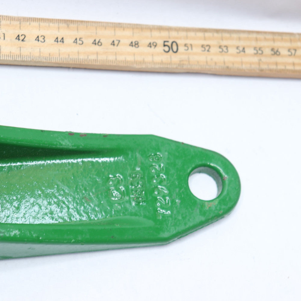 John Deere W-Mount Bracket 729328 