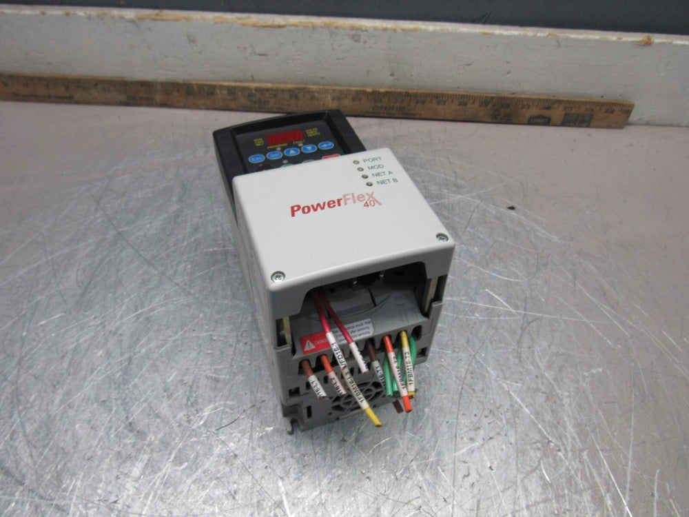 ALLEN BRADLEY 22B-D4P0N104 PowerFlex 40 2HP WITH 22-COMM-E ETHERNET MOD. XLNT !!