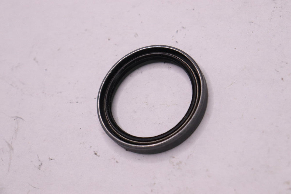 CR Seals Oil Seal 1.500" Shaft x 1.878" OD x 0.25" Width 14807