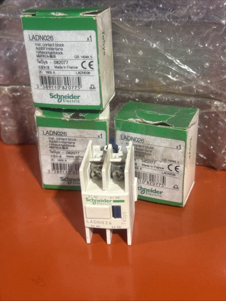 schneider telemecanique LADN026 Contact Block