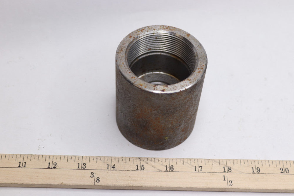 Socket Weld Reducer Forged Steel Class 3000 1" x 2"