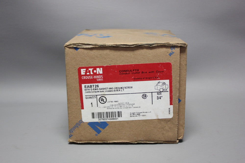 NEW EATON CROUSE-HINDS SERIES EABT26 CONDULET 3/4" CONDUIT OUTLET BOX WITH COVER
