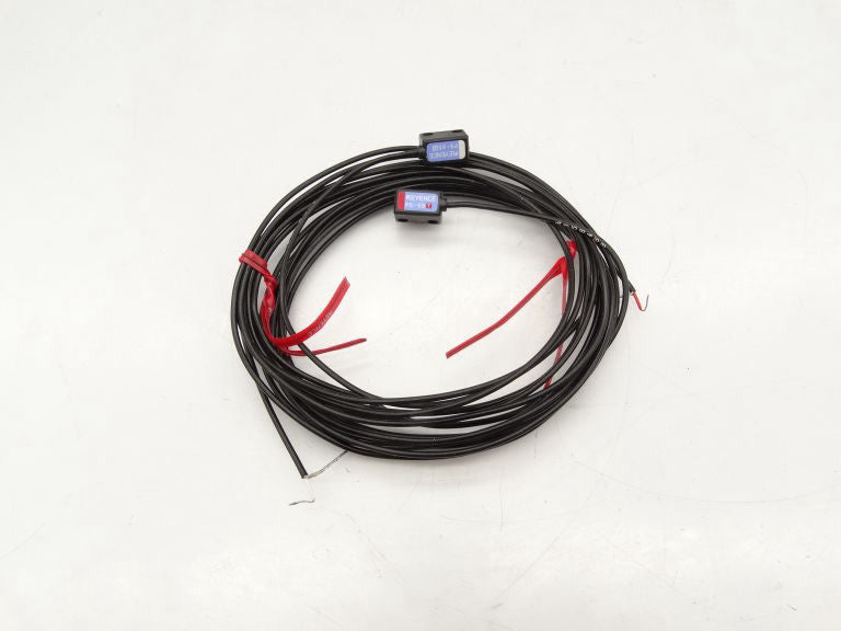 KEYENCE CORP PS-55 Sensor - New In Box