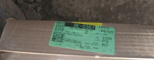 (1 BOX OF 2) NEW GENUINE OEM CATERPILLAR CAT YOKE-OUTPUT 8E-0367