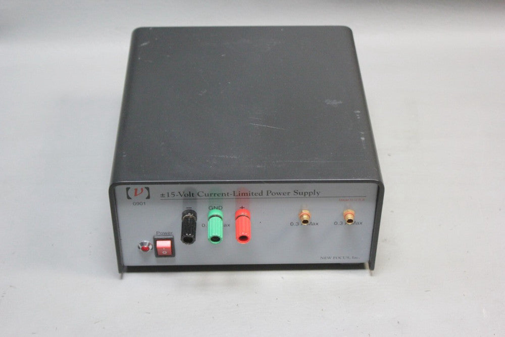 NEW FOCUS +/- 15V CURRENT LIMITED POWER SUPPLY 0901