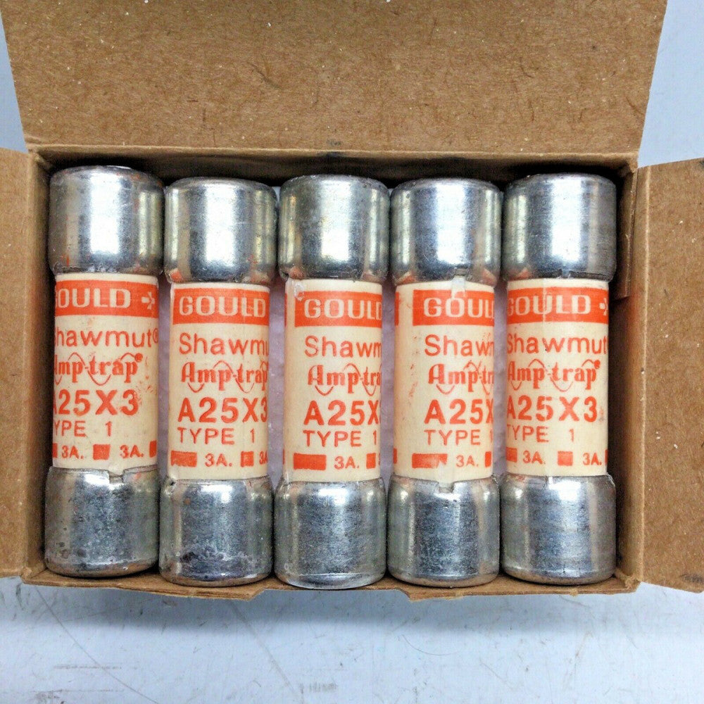 GOULD SHAWMUT A25X3 AMP-TRAP TYPE 1 FUSE 3 AMP 250V A25X3-1 (LOT of 5)