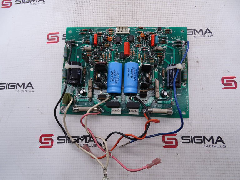 VEE ARC 930-147 (404-055G) CIRCUIT BOARD USED