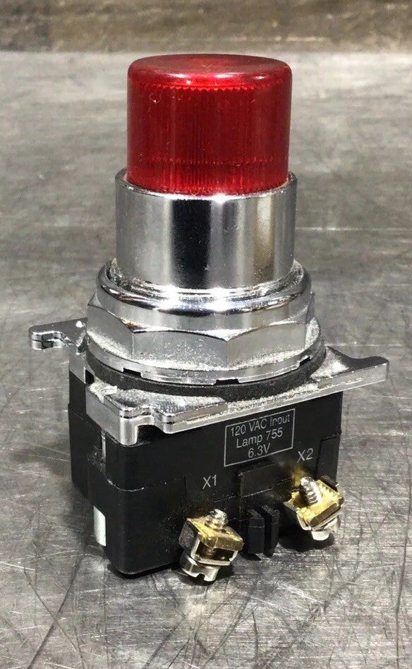 EATON RED ILLUMINATED PUSH BUTTON CAT:10250T411 120V 50-60HZ NOS Surplus