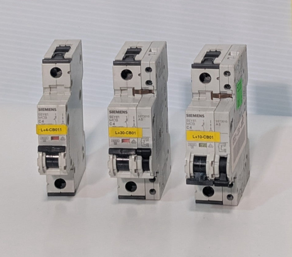 Lot of 3: Siemens 5SY61-MCB-C4 single pole miniature circuit breakers 277VAC Max