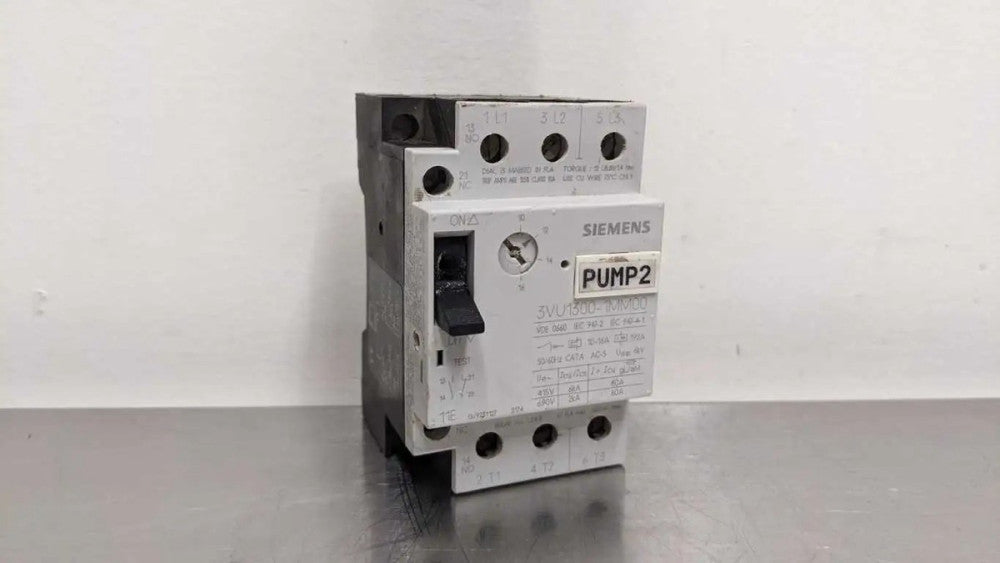 Siemens 3RU1300-1MM00 Circuit Breaker Motor Protector 208-230/460/575VAC