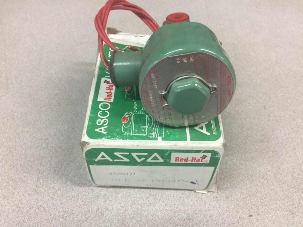 NEW IN BOX ASCO 1/4"NPT 50PSI 120VAC SOLENOID VALVE 8320B177
