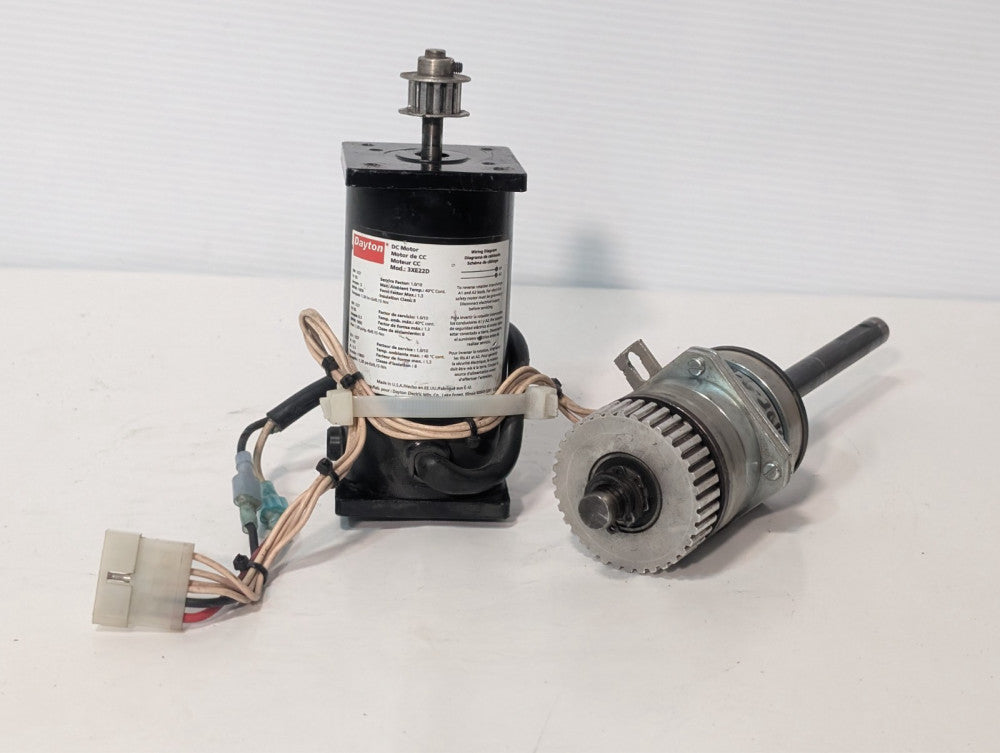 Surefeed 99001-003 Dayton 3XE22D DC motor 90V 1/27HP 1800RPM w/ geared shaft