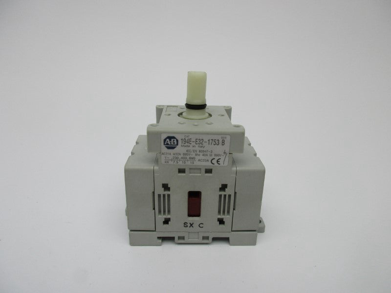 ALLEN BRADLEY 194E-E32-1753 SER. B 690V 40A NSNP