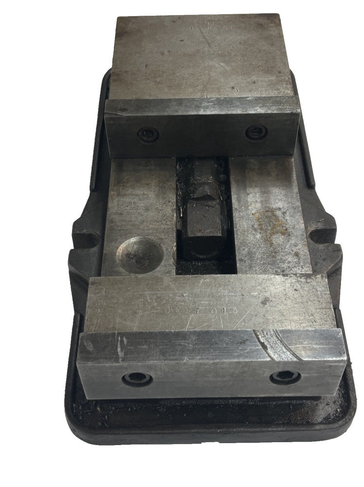 KURT ANGLOCK 6" MILLING MACHINE VISE