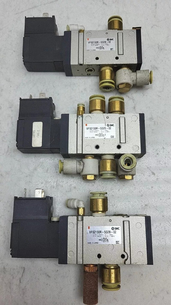 3 Pack SMC VFS2130R-5DZB-02 Ported Solenoid Valve 21-26 Vdc *USED See Pictures