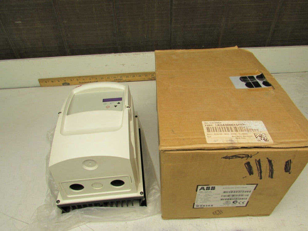 ABB ACS250-03U-07A0-2+B063 2HP DRIVE 200-240V 7A 3PH NEW IN BOX MAKE OFFER !!