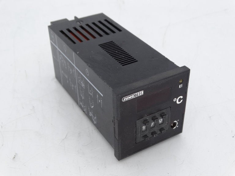 JUMO HR0T-48/K DI D ES TEMPERATURE CONTROLLER