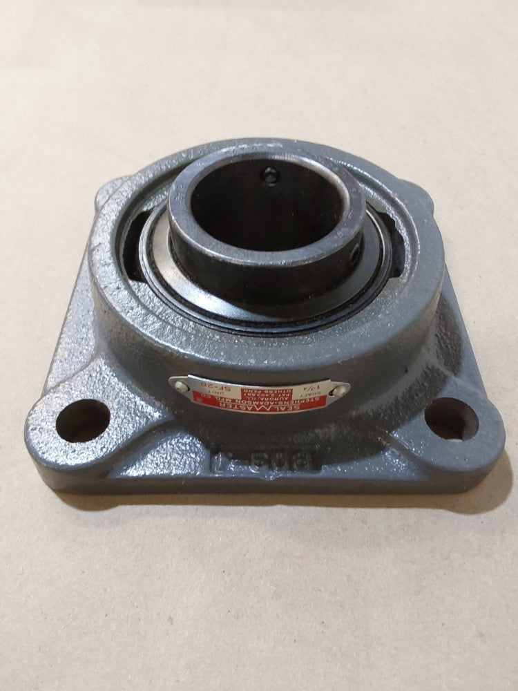 SEALMASTER SF-28  1 3/4" Shaft Flange Mount Bearing 