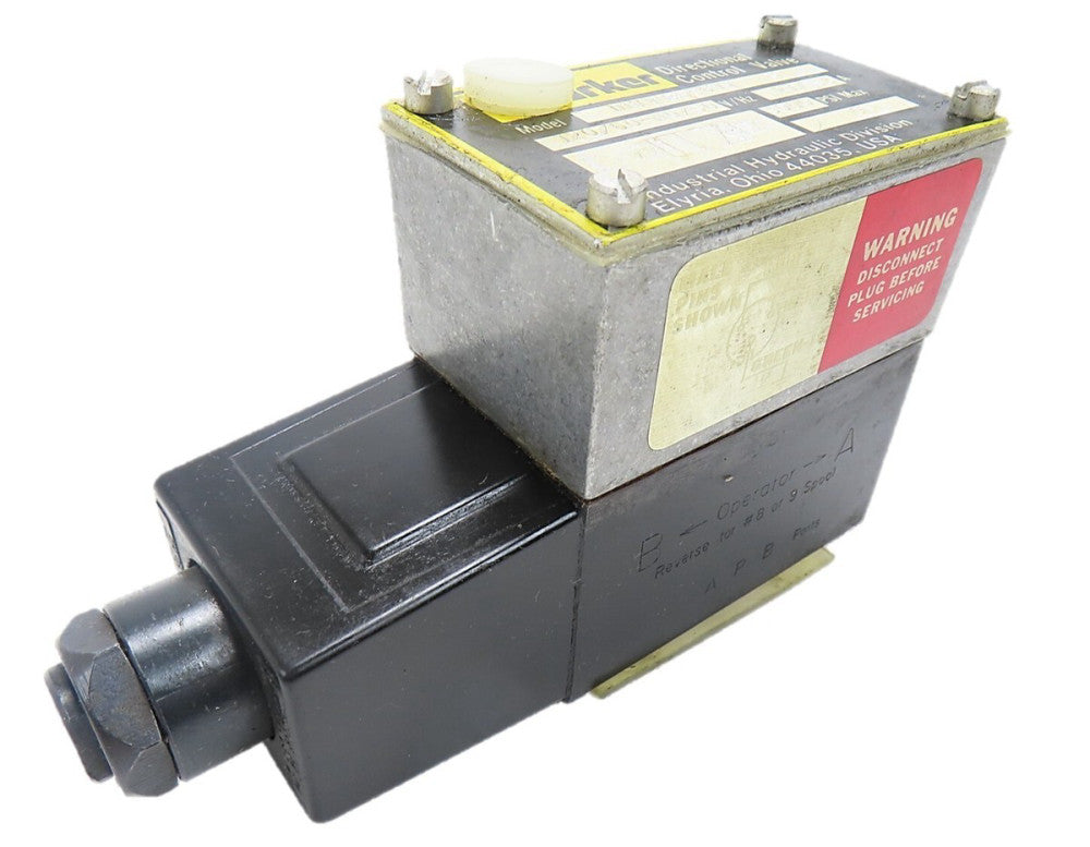 Parker D1VW8E56VY 31 Directional Control Valve 120VAC Coil 3000PSI NEW Old Stock