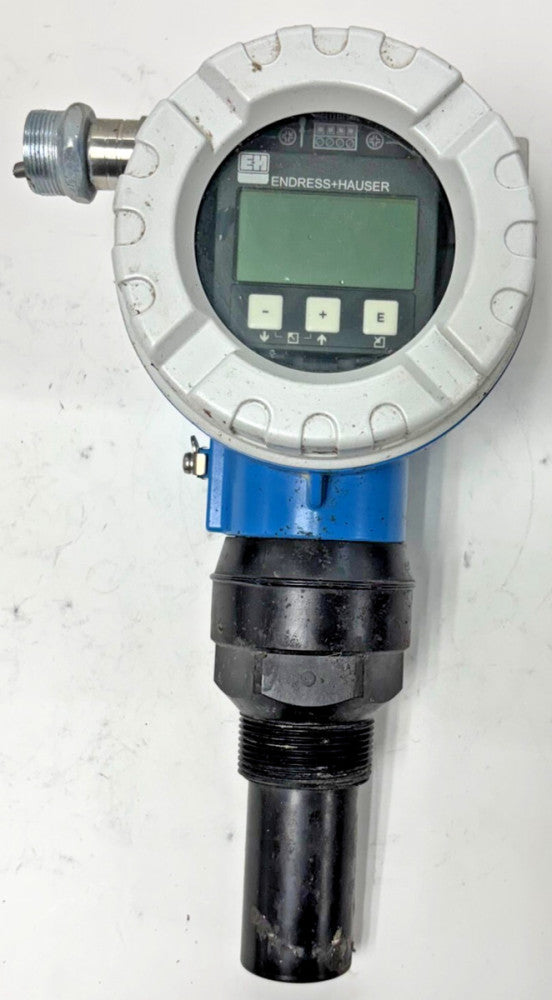ENDRESS & HOUSER ULTRASONIC MEASUREMENT TRANSMITTER TIME-OF-FLIGHT TYPE FMU40