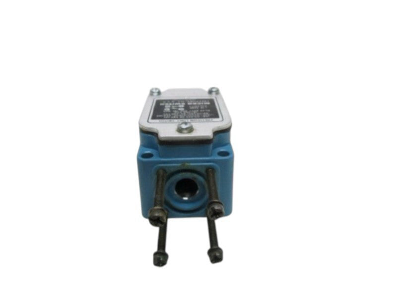 MICRO SWITCH 1LS1 (AS PICTURED)  UNMP