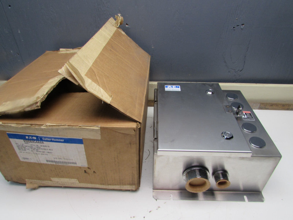 EATON CUTLER-HAMMER ECC03C4A8A , LIGHTING CONTACTOR, 8P/30A, STAINLESS 4X ENCL.