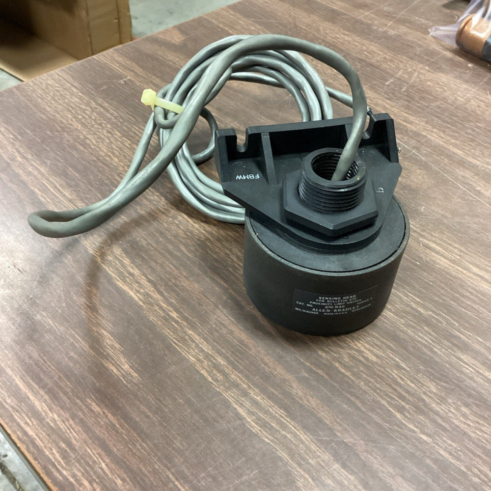 ALLEN BRADLEY PROXIMITY LIMIT SWITCH 870-N40 SENSING HEAD SERIES A