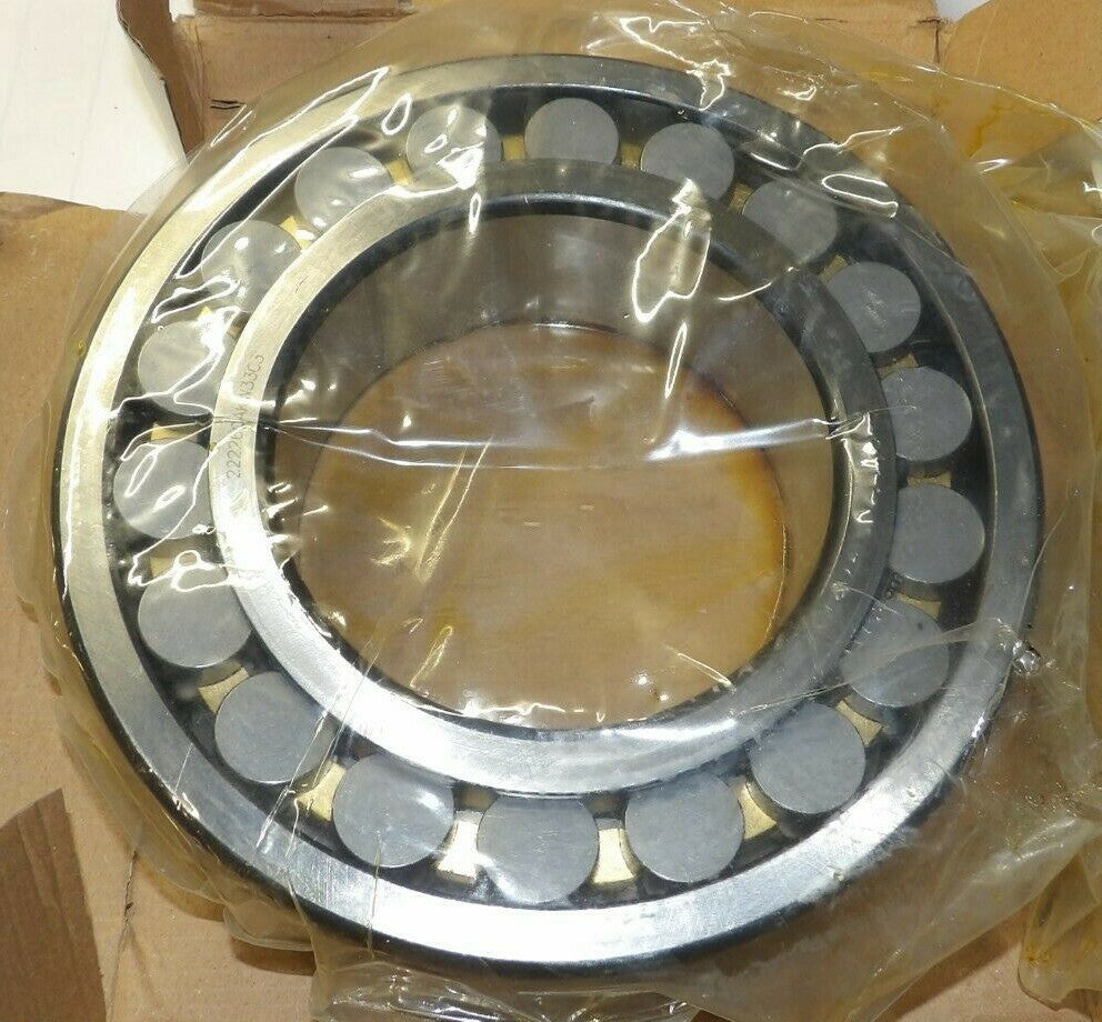 NEW SKF SPHERICAL ROLLER BEARING 130 MM INNER 230 OD 64 WIDTH  22226CAKW33C3