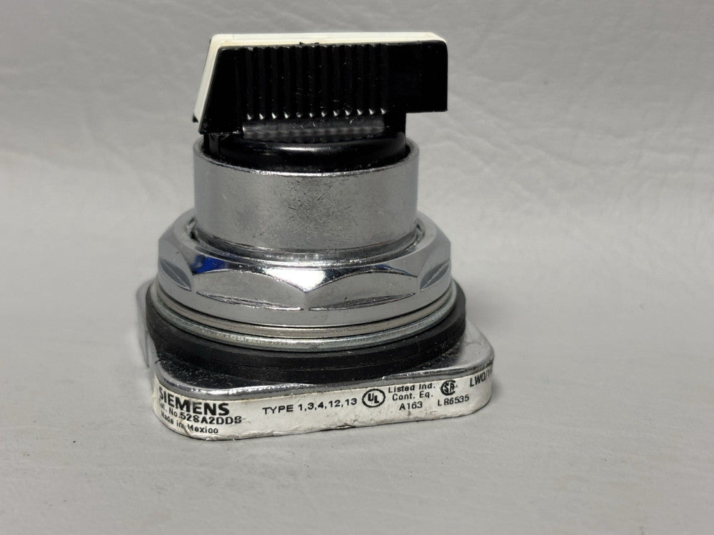 SIEMENS 52SA2DDB SELECTOR SWITCH CONTROL