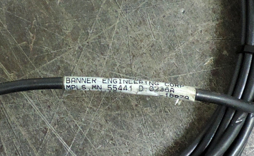 Banner Engineering PT400 W/15 Sensor Assembly Lot of Four (4)