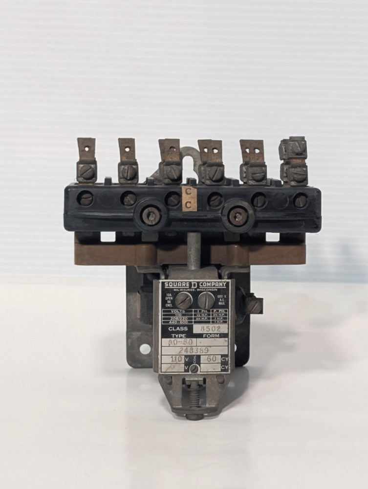 Square D 8502A060 Contactor, Polyphase, 110V Coil, 1 HP Max, 600VAC Max, 10A