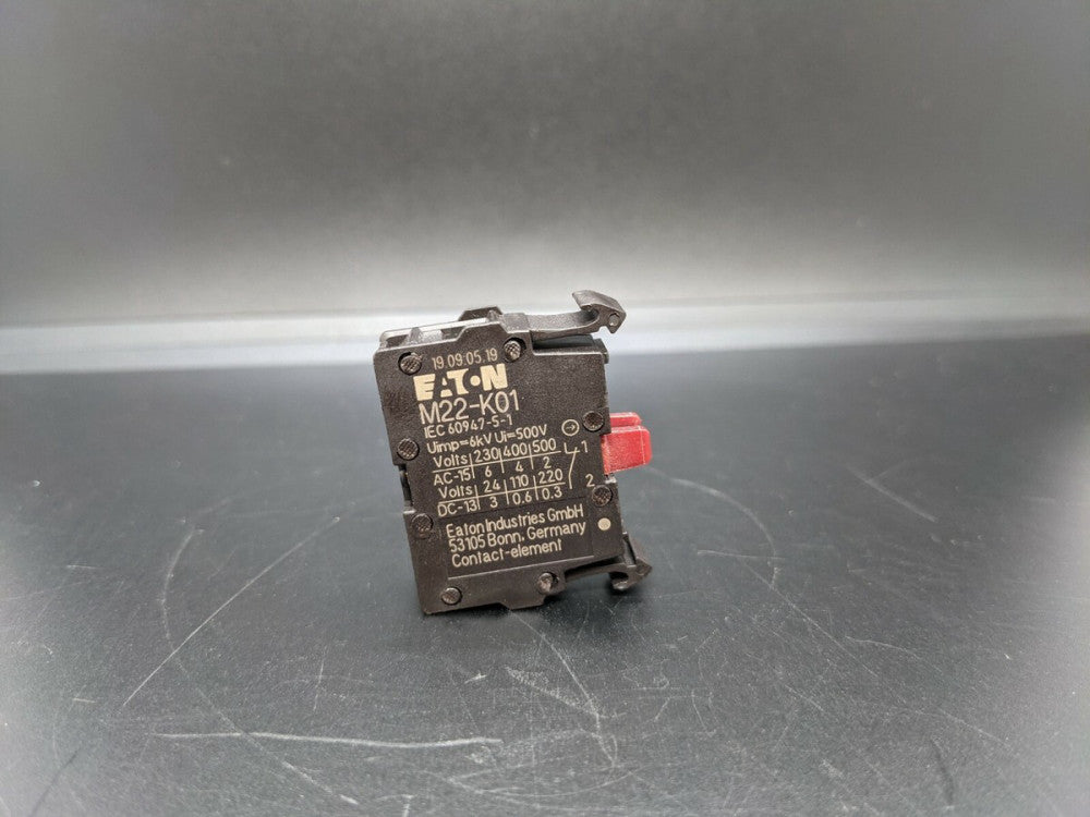 Eaton M22-K01 Contact Block 1NC Screw Terminal NEW