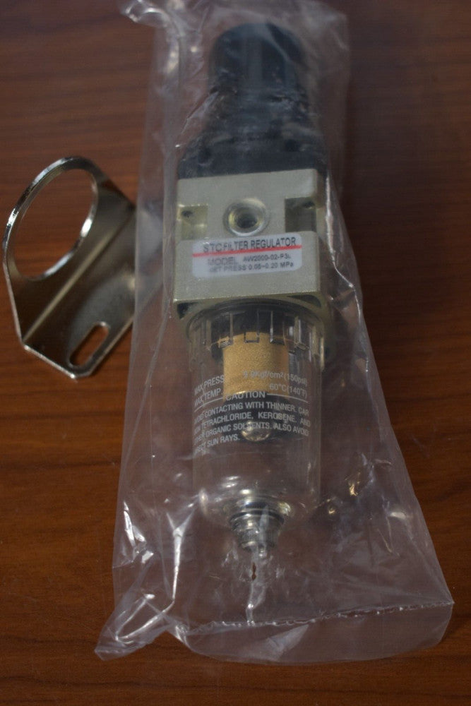 STC AW2000-02-P30 1/4" NPT, 19 SCFM Filter Regulator (1/8" NPT Gauge Port)
