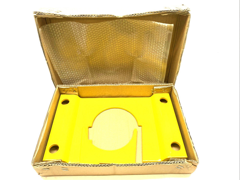 Uline H-4974 Removable Base For Safety Gaurds 4.5" Diam.