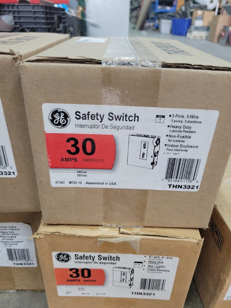 1  GE  THN3321 NEMA 1 20A 240V 3P Non-Fusible Safety Disconnect Switch