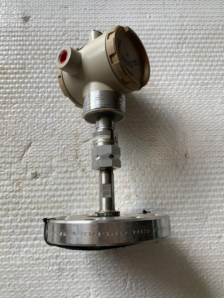 NEW HONEYWELL PRESSURE TRANSMITTER YSTR17G-11D-520/BDY/BA400K-F1D3-925G