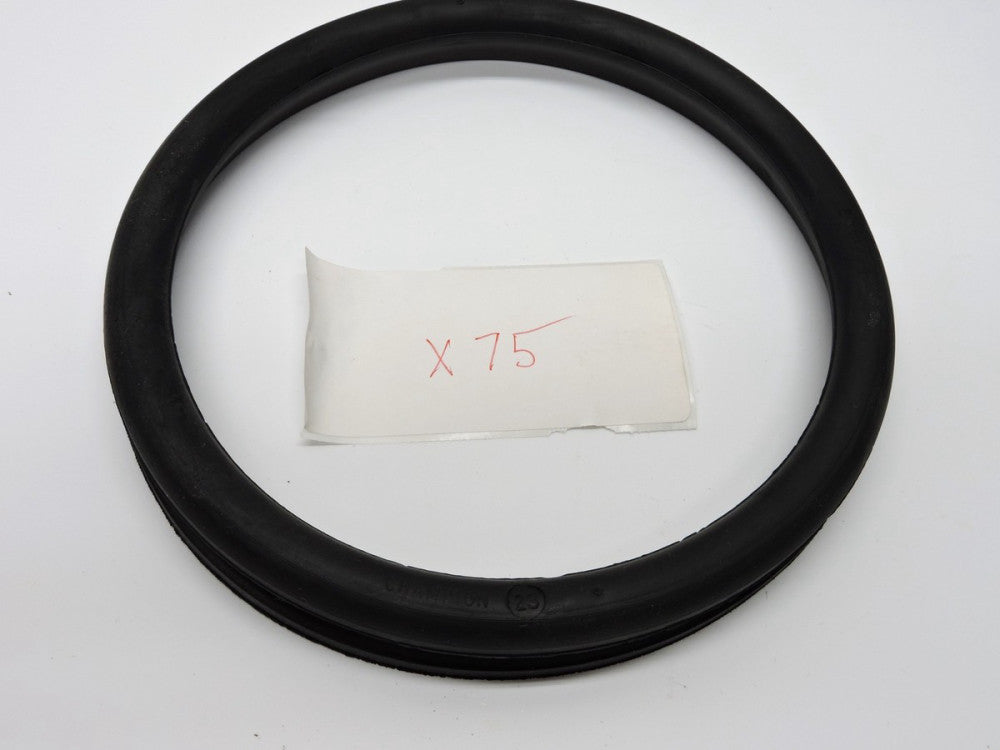 Lot of 75 - Champion Tyton Gasket Seal