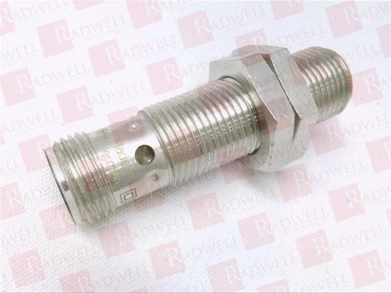 EFECTOR IFB3004BBPKG/US-104-IFS204 / IFB3004BBPKGUS104IFS204 (NEW IN BOX)